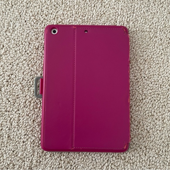 iPad Mini 1st Gen with case - Picture 6 of 8